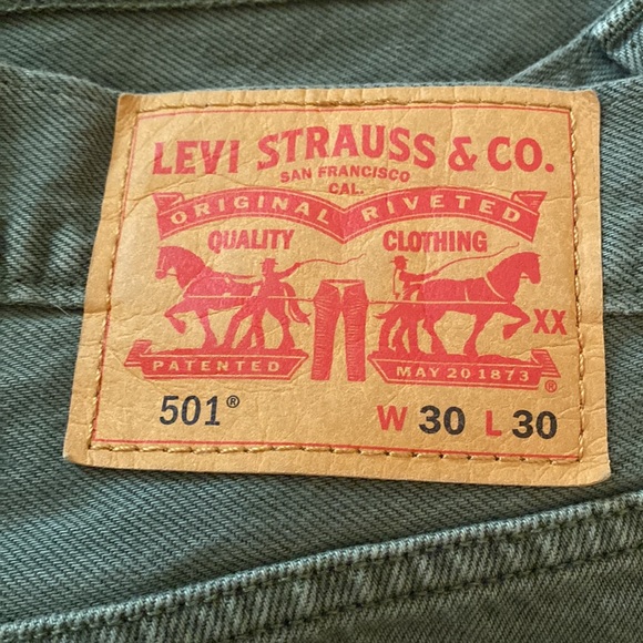 LEVI’S Men’s 501 Original fit jeans 🫒 - Picture 4 of 5